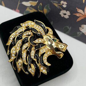 Gemcraft Lion Head Enamel and Pave Brooch